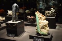 Weltgrößte Sammlung von Edelsteinen, Kristallen und Mineralien