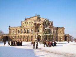 Kurzurlaub-Reisen nach Dresden zu Weihnachten mit Ticket für die Semperoper