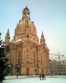 Pauschalreise nach Dresden zu Weihnachten mit Konzertkarten für die Frauenkirche