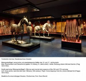 museum-tuerckische-cammer-dresden-pferde-und-lanzen.jpg
